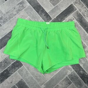 Zyia Shorts